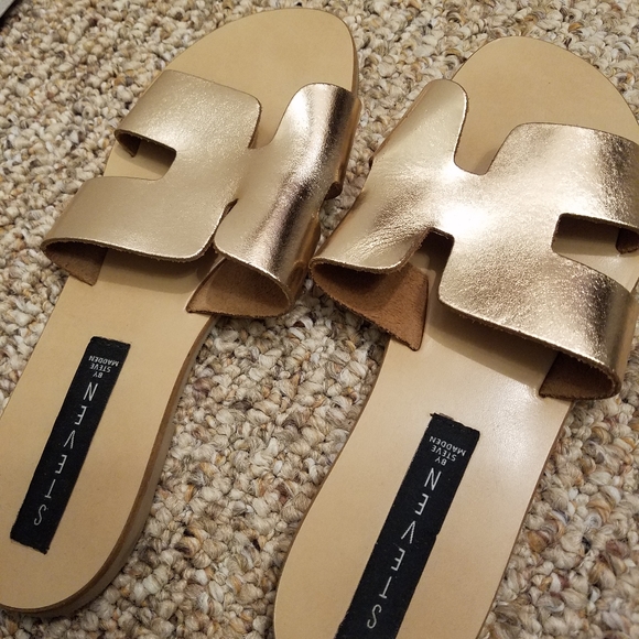 Steve Madden Shoes - Steve madden greece sandals